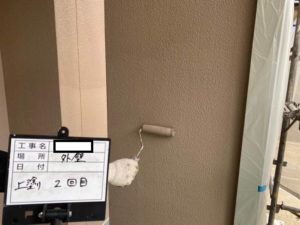 <p>上塗り2回目です。 十分に乾燥させ完工です。